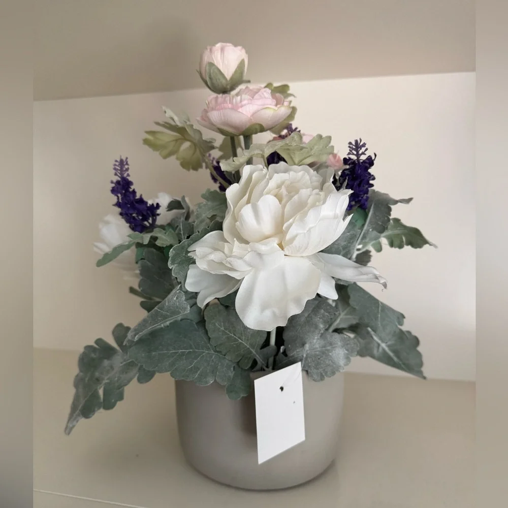 🎉LAST PIECE🎉JOLIE FLEUR 13in‎ Artificial Flowers In Cement Pot